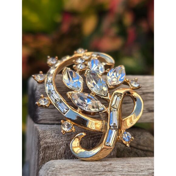 Vtg 50s Trifari Alfred Philippe Clear Rhinestone Ribbon Brooch Pat Pending 1.5" - Picture 2 of 9